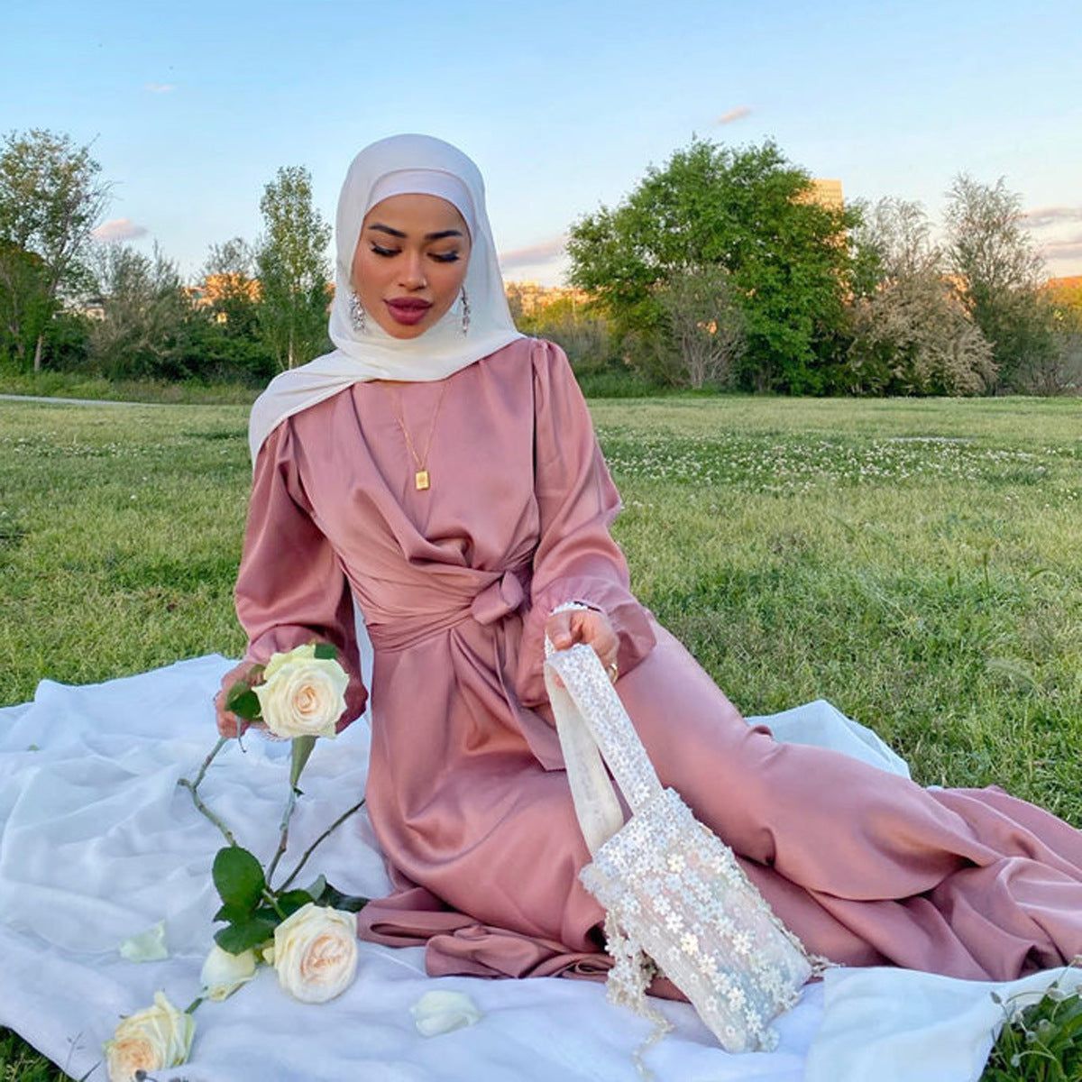 Muslim Hui Pure Color Robe - Elegant Ankle Dress for Cultural Wear