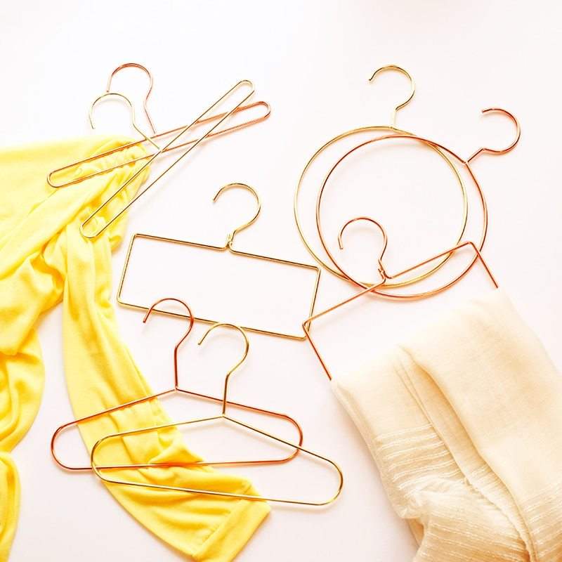Square round hanger - Elegant Metal Scarf Holder for Stylish Storage